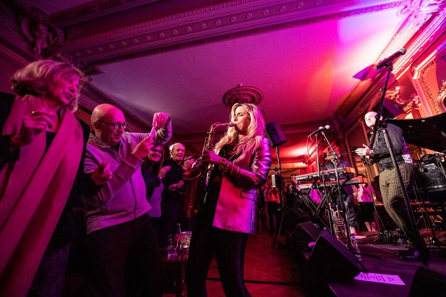Cindy Dulfer im Grandhotel Giessbach während der Giessbach Sessions